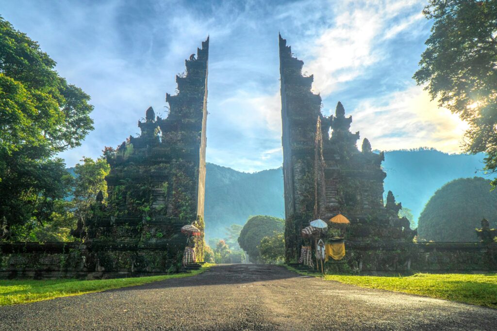 Globeglide Holidays | Travel places Indonesia