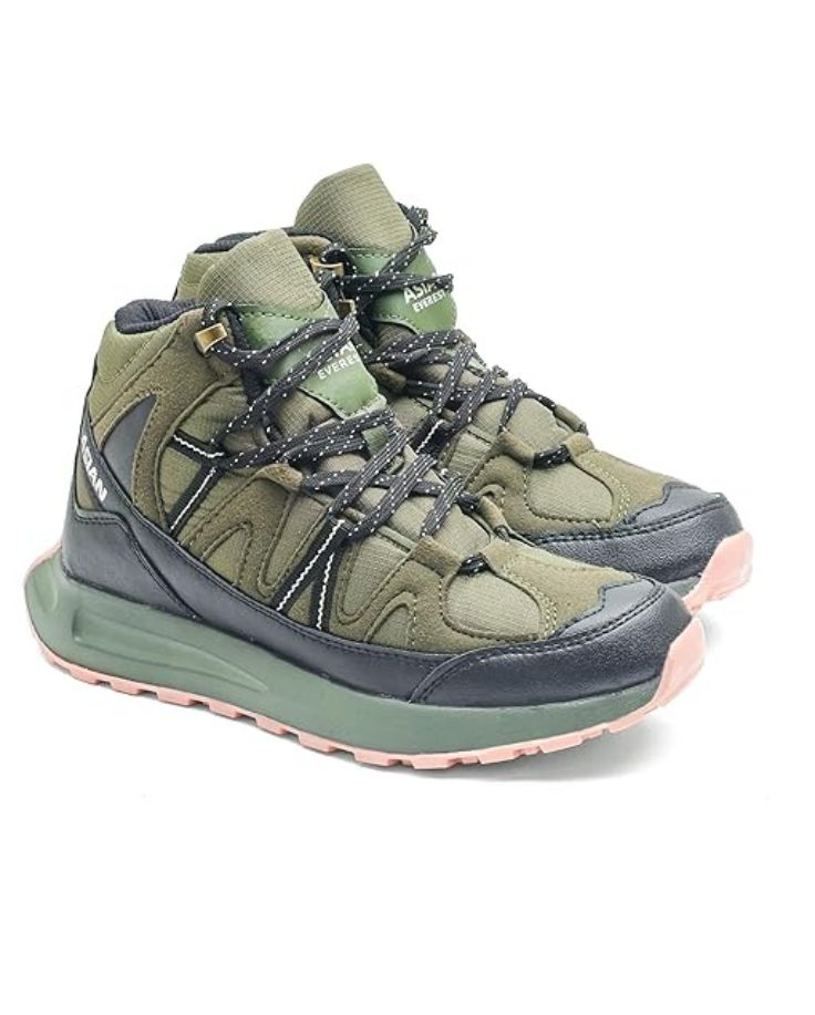 Outdoor Footwear