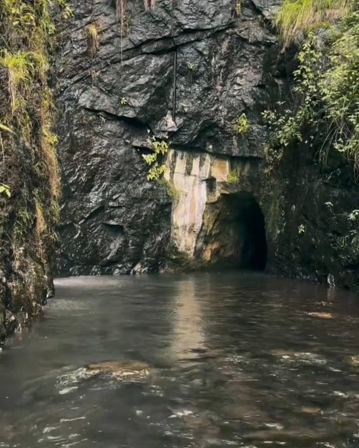 Ulupooni Tunnel Vagamon